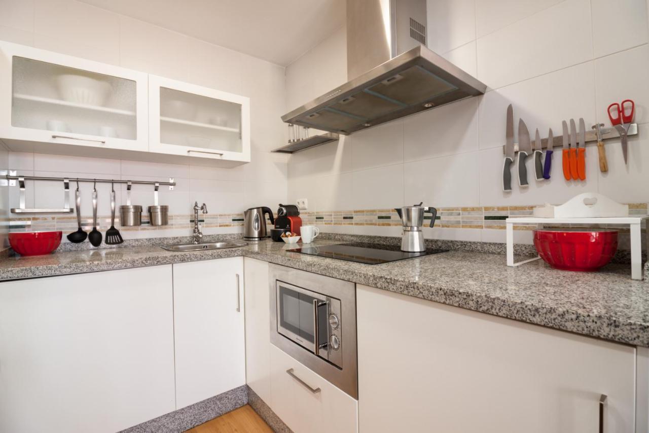 Sea & Wave Adela Boutique Apartment مالقة المظهر الخارجي الصورة