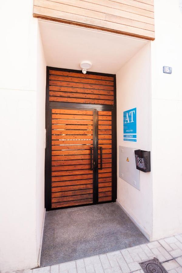 Sea & Wave Adela Boutique Apartment مالقة المظهر الخارجي الصورة