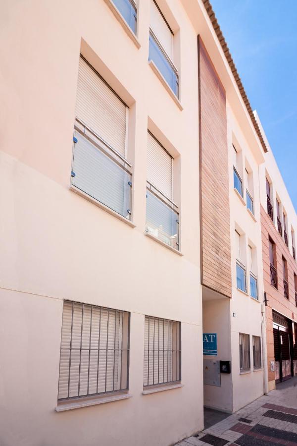 Sea & Wave Adela Boutique Apartment مالقة المظهر الخارجي الصورة